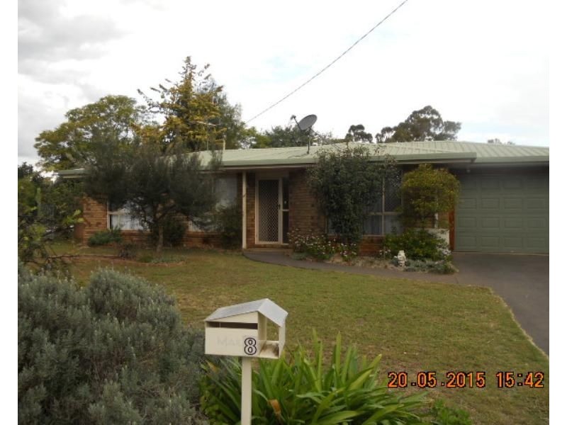 8 Cunningham Street, Pittsworth QLD 4356