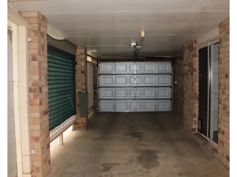 8 Cunningham Street, Pittsworth QLD 4356