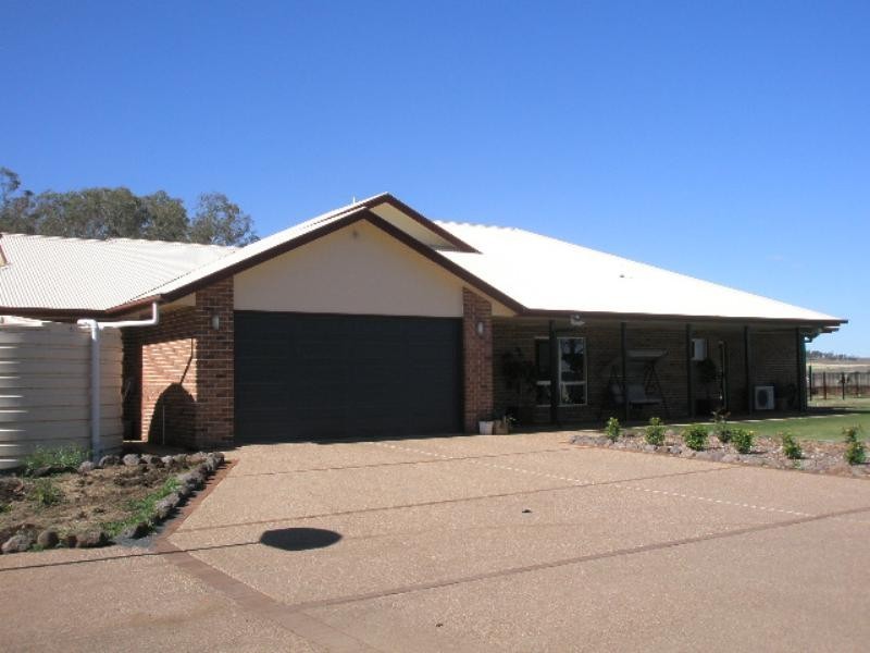 132 SHORT, Pittsworth QLD 4356