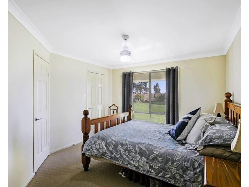 235 Oakey Crosshill Road, Oakey QLD 4401