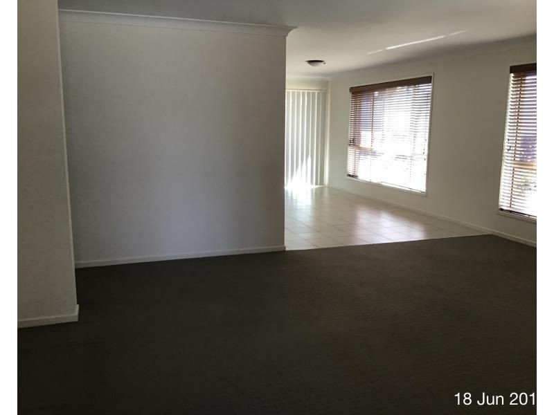 35 Stanley Street, Pittsworth QLD 4356