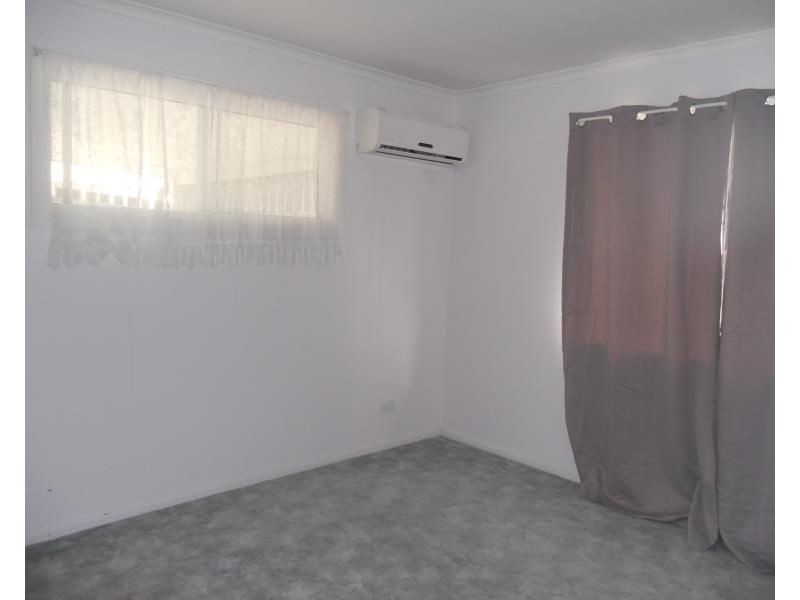 12 Thomas Street, Pittsworth QLD 4356