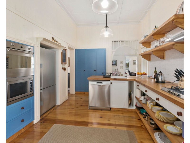 120 Meynink Road, Hodgson Vale QLD 4352