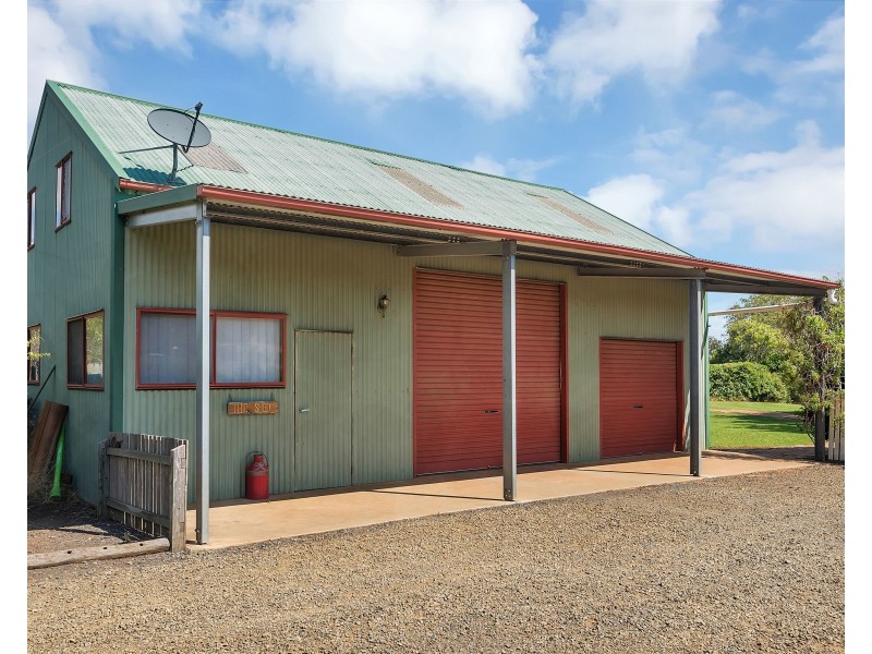 120 Meynink Road, Hodgson Vale QLD 4352