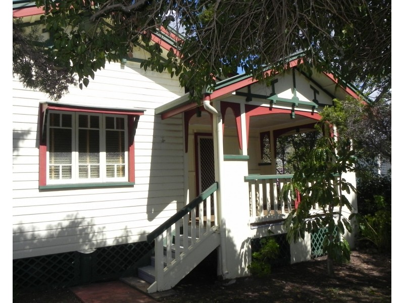 34 Short Street, Pittsworth QLD 4356