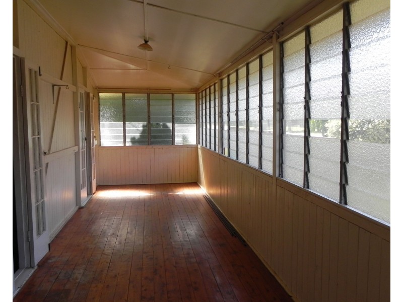 34 Short Street, Pittsworth QLD 4356