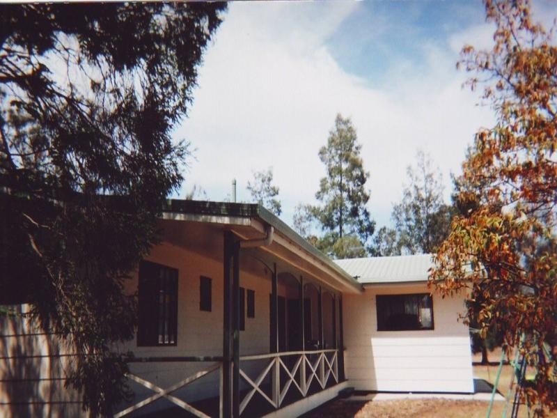 17 Bruce Road, Millmerran QLD 4357