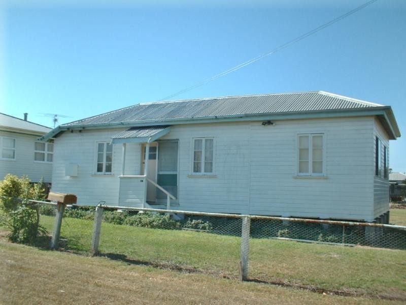 15 Clare Street, Millmerran QLD 4357