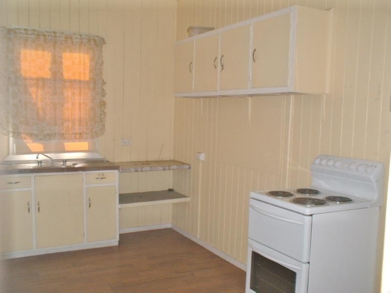 15 Clare Street, Millmerran QLD 4357