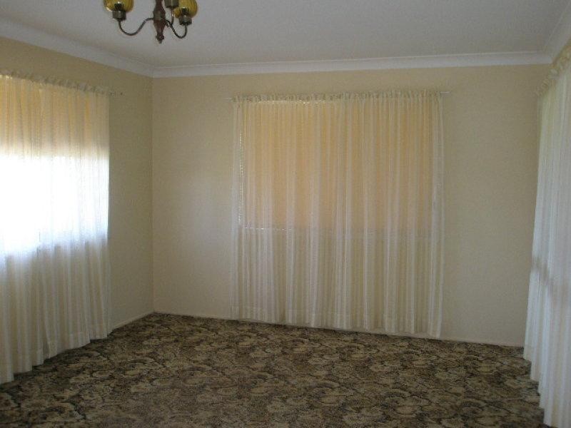 65 Hadley Street, Pittsworth QLD 4356