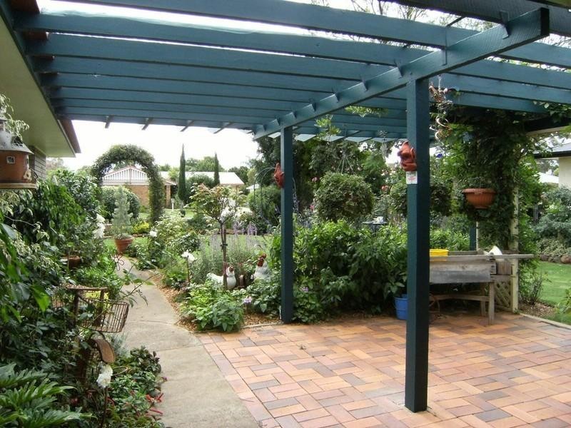 3 White, Pittsworth QLD 4356