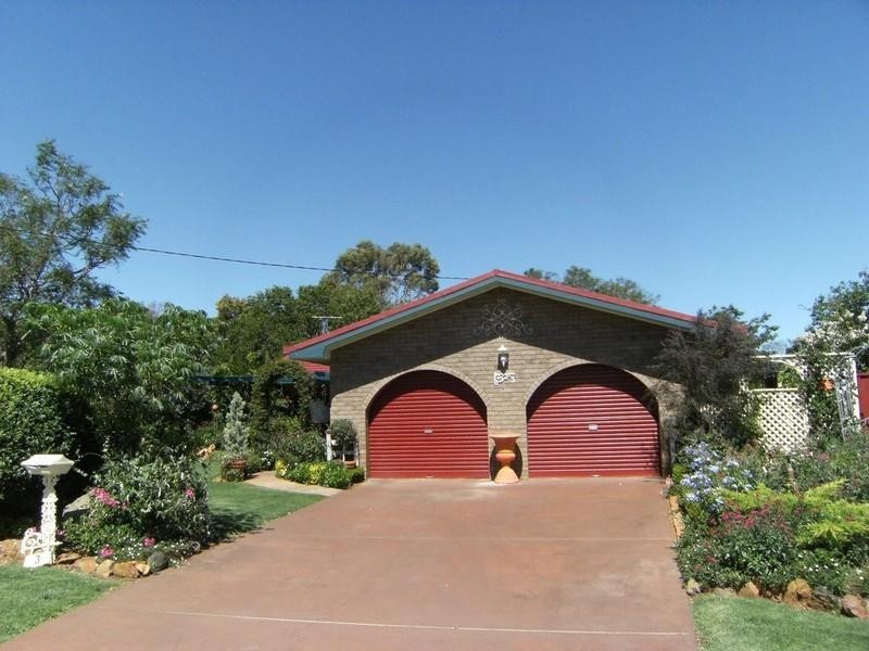 3 White, Pittsworth QLD 4356