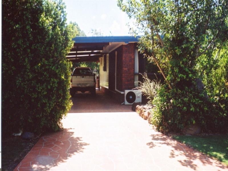 13 Holmes Street, Pittsworth QLD 4356