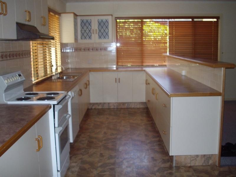 13 Holmes Street, Pittsworth QLD 4356