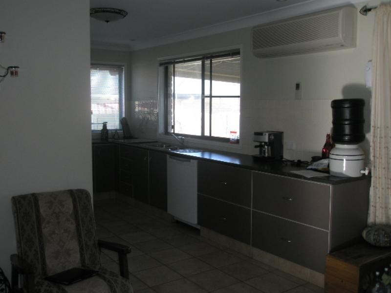 18 Fairway Drive, Pittsworth QLD 4356