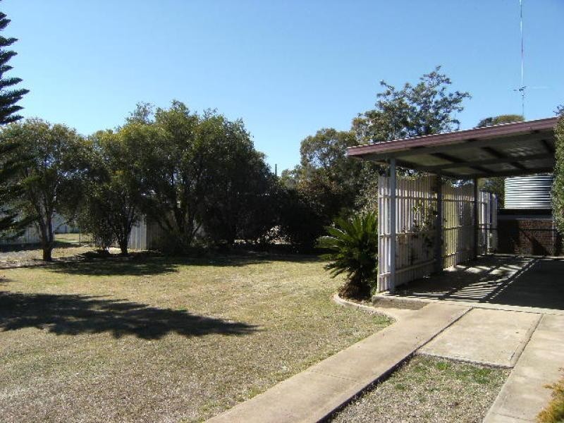 85 Hadley Street, Pittsworth QLD 4356