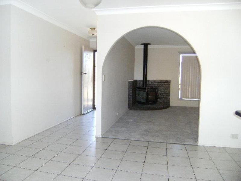 85 Hadley Street, Pittsworth QLD 4356