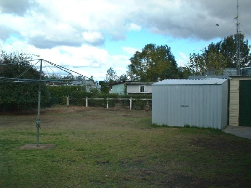 10 Murray Street, Pittsworth QLD 4356