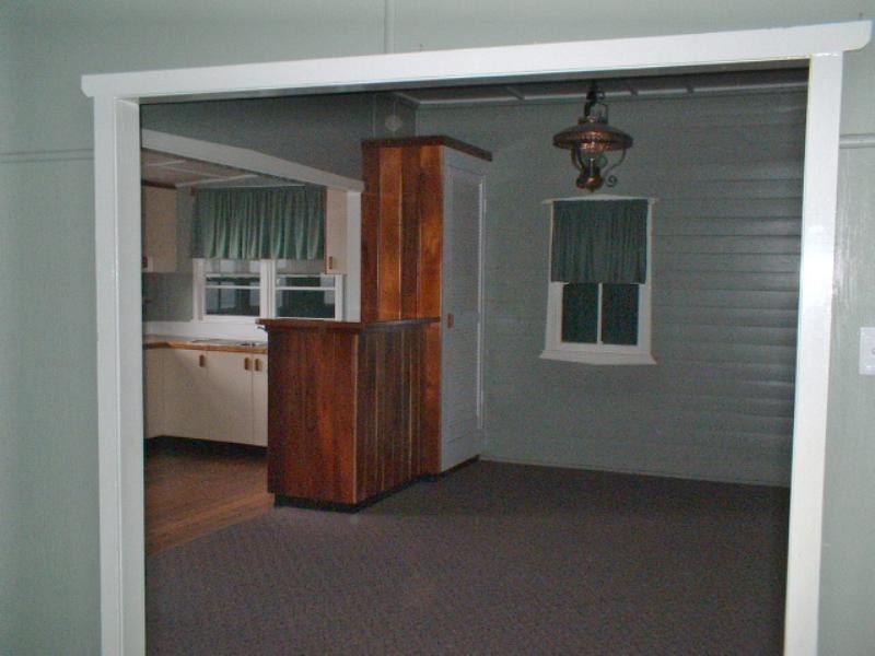 10 Murray Street, Pittsworth QLD 4356