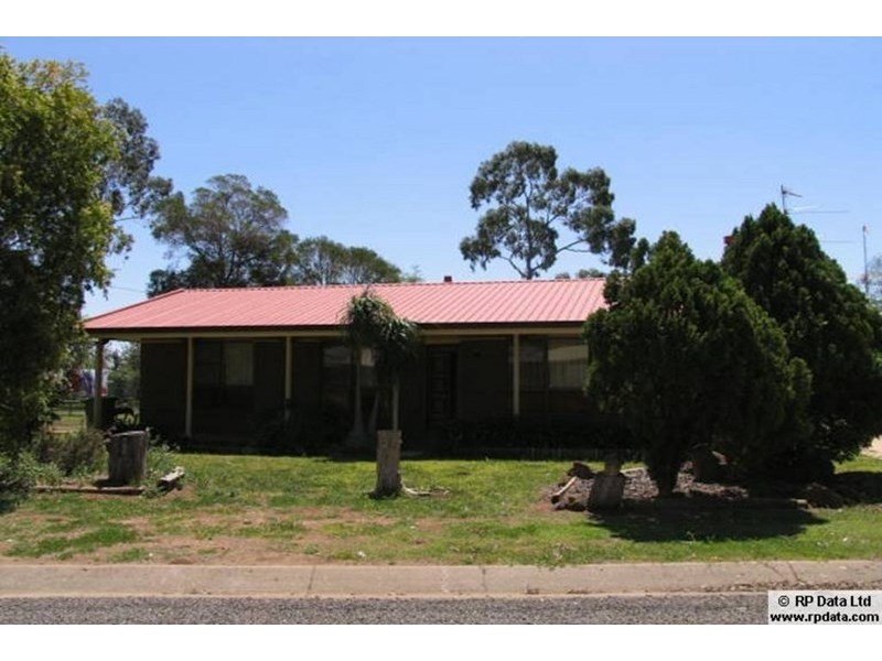 3 Cunningham Street, Pittsworth QLD 4356