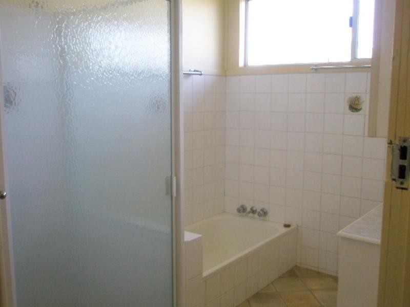 37 MacIntyre Street, Leyburn QLD 4365