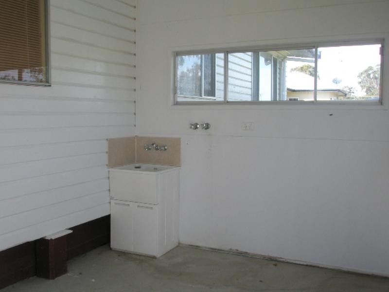 37 MacIntyre Street, Leyburn QLD 4365