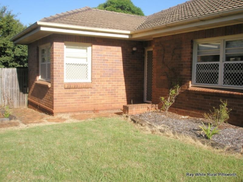 38 Fourth Avenue, Toowoomba QLD 4350