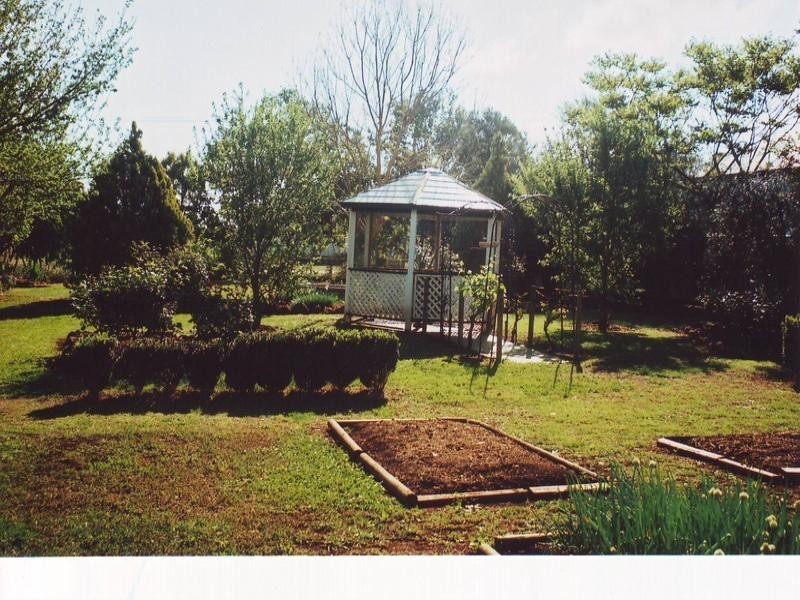 16 Frizzell Street, Southbrook QLD 4363