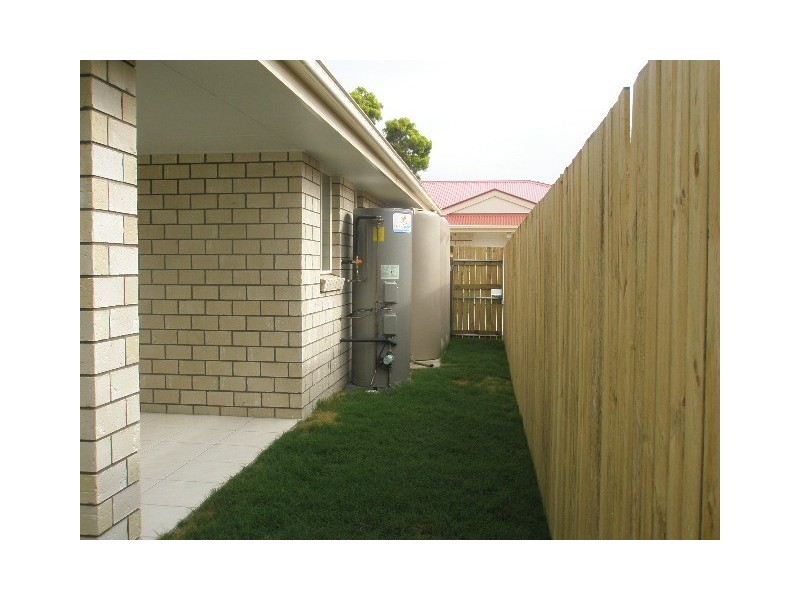 2/19 Briggs Street, Pittsworth QLD 4356