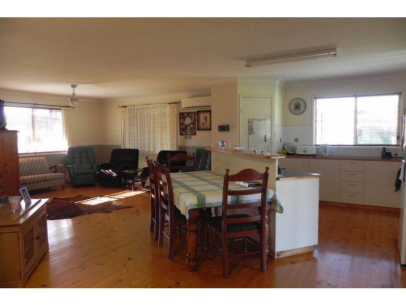 28 Perham, Pittsworth QLD 4356