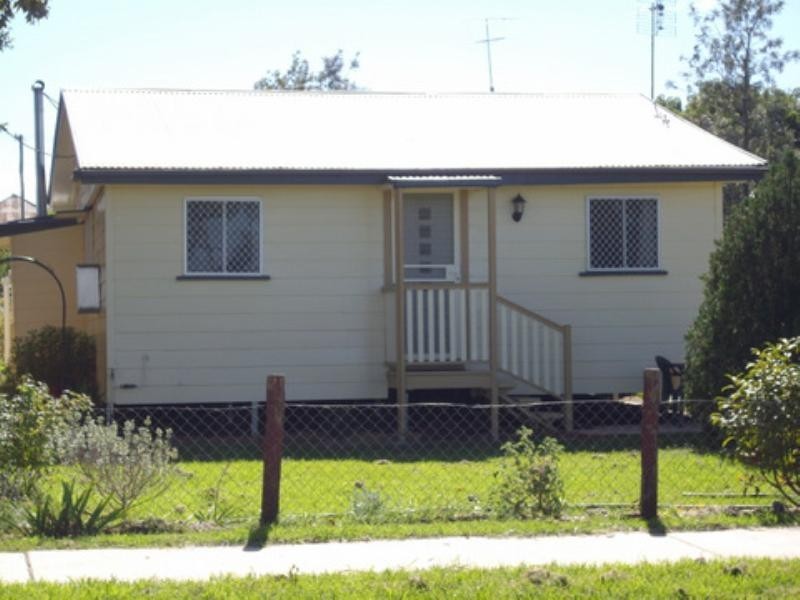 92 O’Shea Avenue, Southbrook QLD 4363