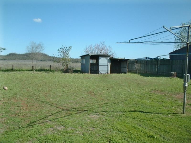 37 Main Street, Mount Tyson QLD 4356