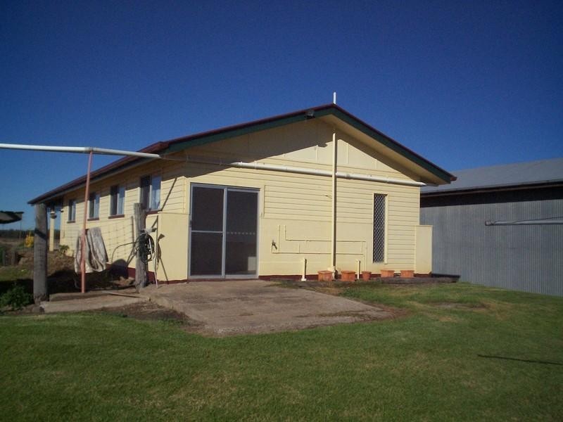 2 Murlaggan Road, Pittsworth QLD 4356