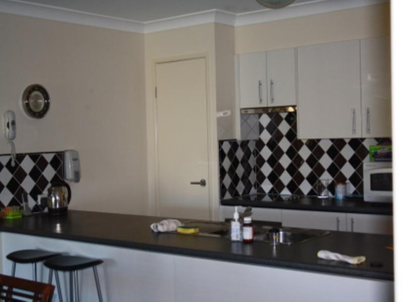 10 Frizzell, Southbrook QLD 4363