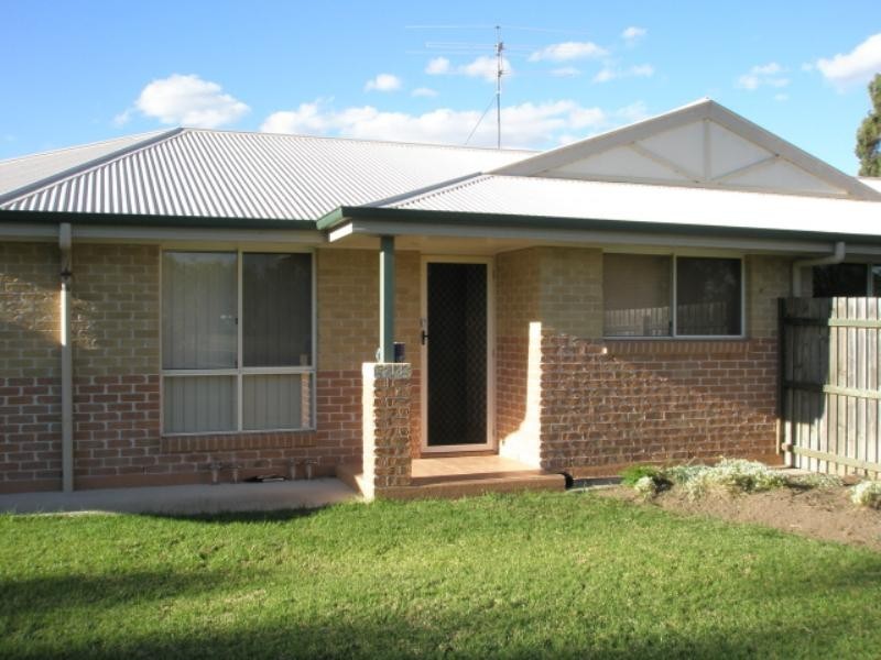 2B Genevieve Court, Millmerran QLD 4357