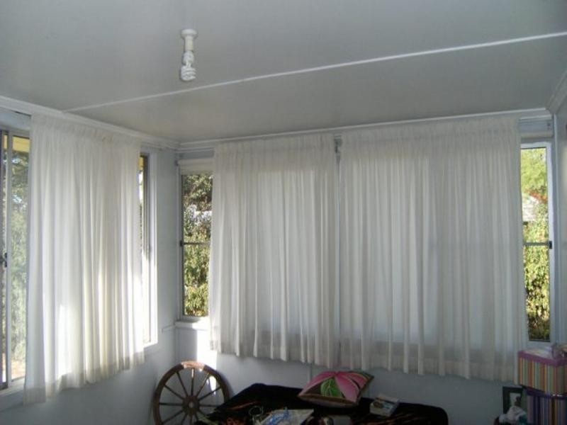 28 Briggs, Pittsworth QLD 4356