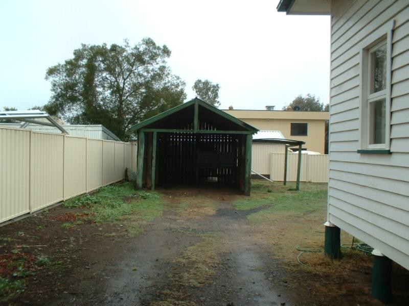 15 Hume Street, Pittsworth QLD 4356