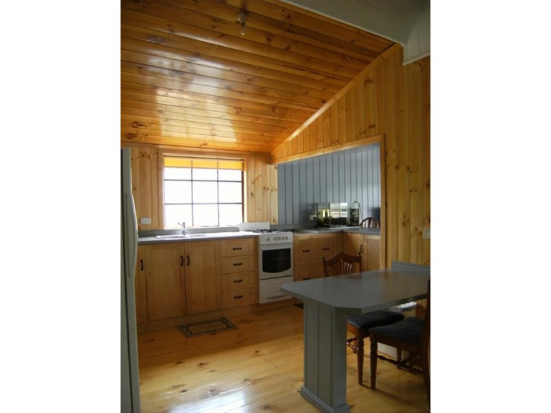 87 Hume Street, Pittsworth QLD 4356