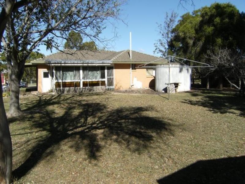 13 Cooper, Pittsworth QLD 4356