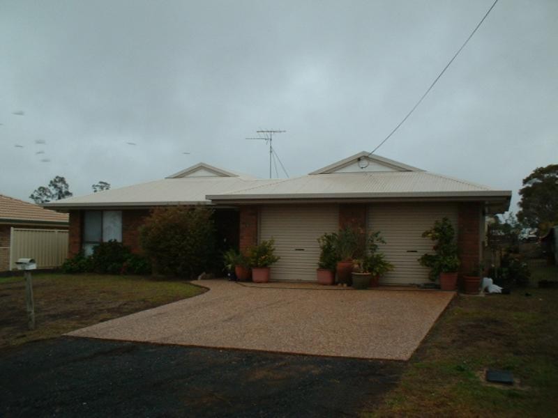 15 Perham Street, Pittsworth QLD 4356