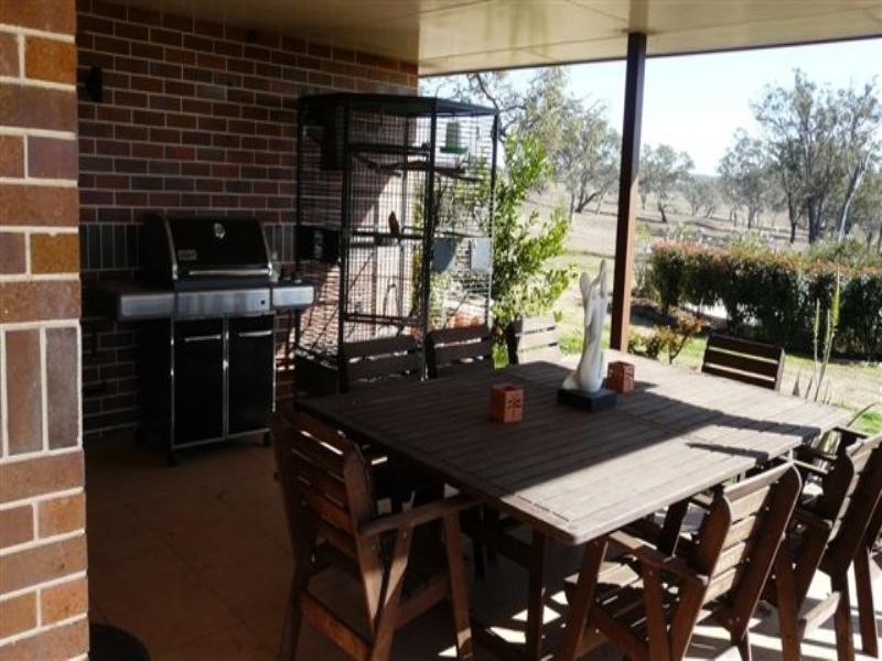 220 Hudsons Rd Southbrook, Pittsworth QLD 4356