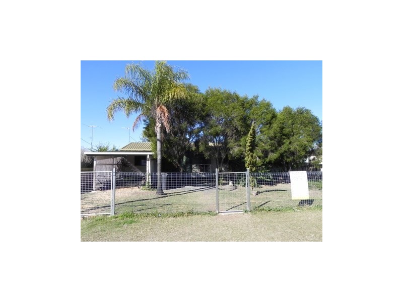 6 GILLESPIE, Millmerran QLD 4357