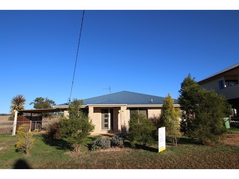 10 Frizzell, Southbrook QLD 4363