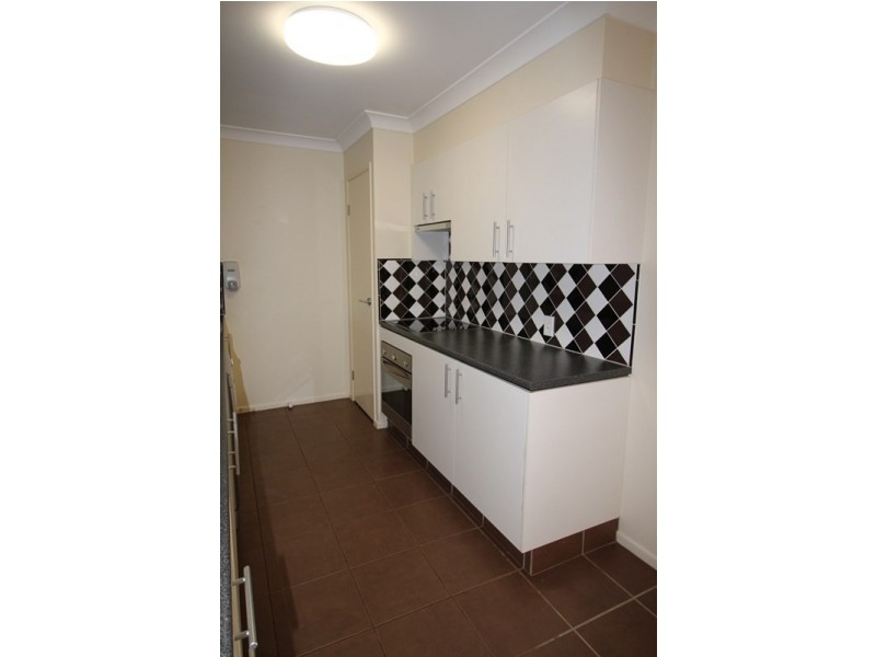 10 Frizzell, Southbrook QLD 4363