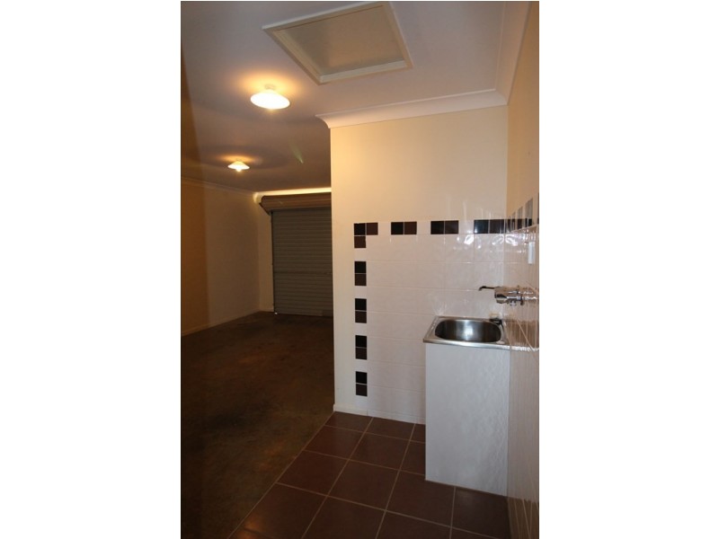 10 Frizzell, Southbrook QLD 4363