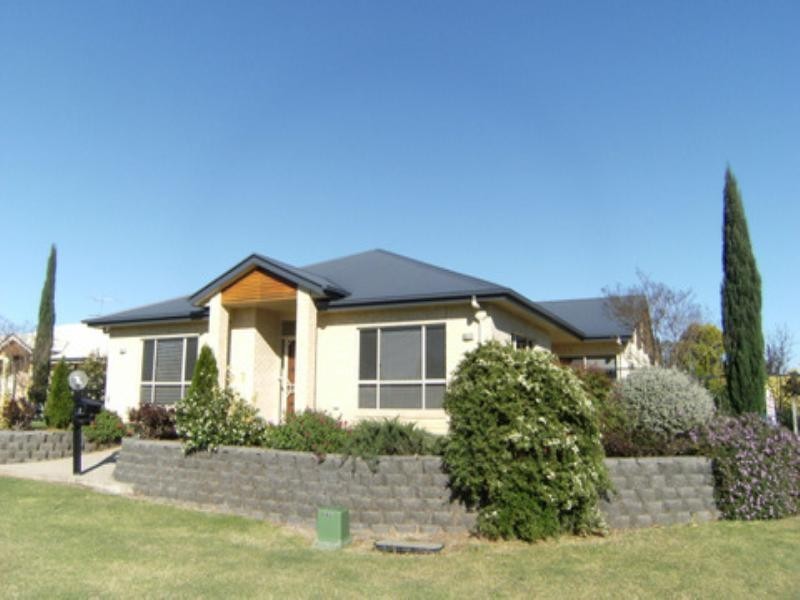 1 Sullivan, Pittsworth QLD 4356