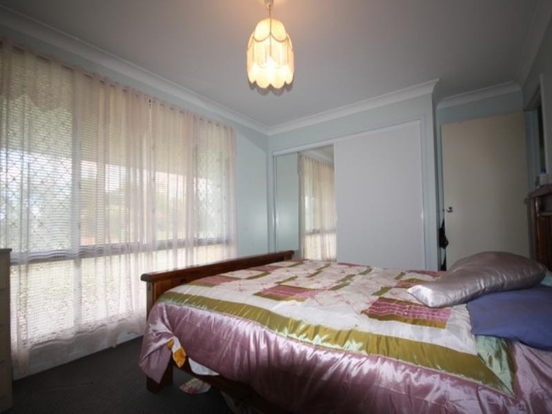 5 McLean, Pittsworth QLD 4356