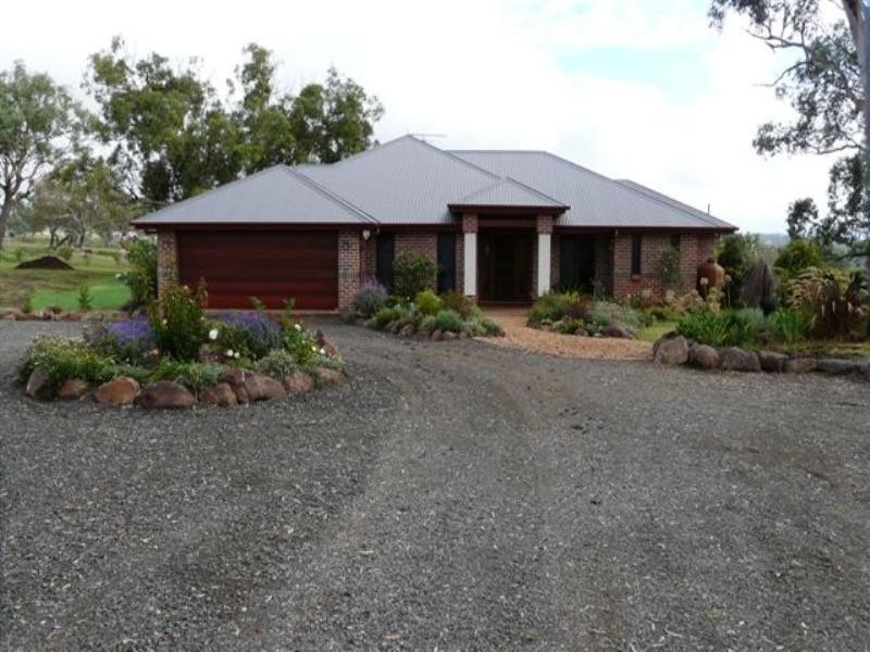 220 Hudsons Rd Southbrook, Pittsworth QLD 4356