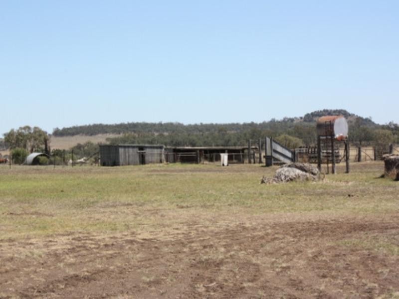 301 Southbrook LinthorpeRd, Southbrook QLD 4363