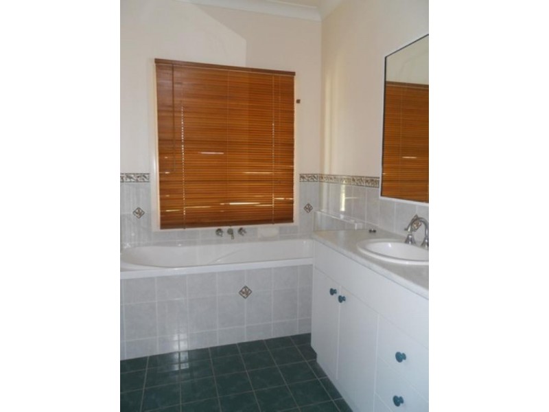 44 SALESYARD Road, Millmerran QLD 4357